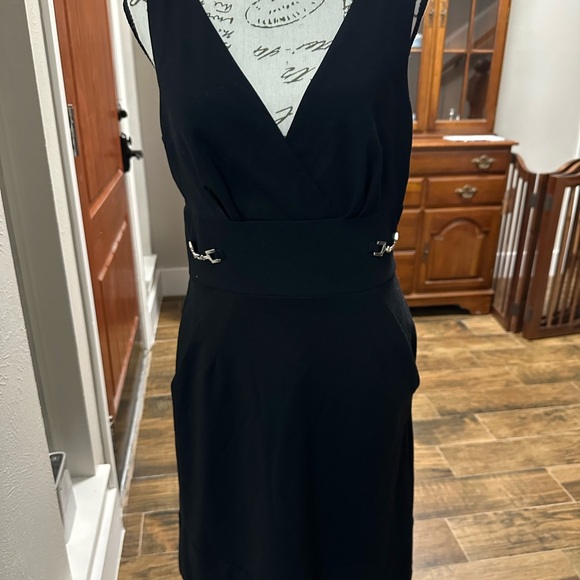 White House Black Market Dresses & Skirts - White House Black Market Elegant Black Sleeveless Dress